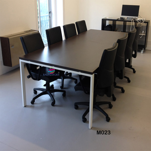 023M_Mesa reunião retangular 3000x1200x750mm branco tampo mel. wengué