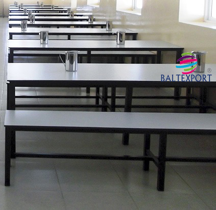 Banco 623 Q23 Preto